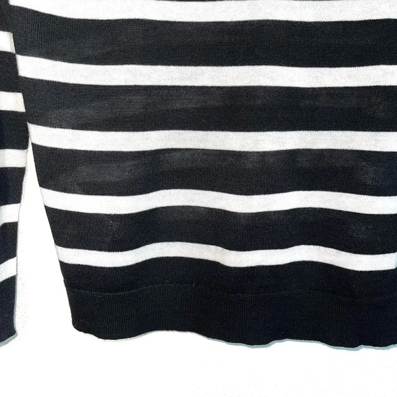 Ann Taylor LOFT Black & White Striped Sequin Shoulders Sweater Medium Women’s - Picture 5 of 11